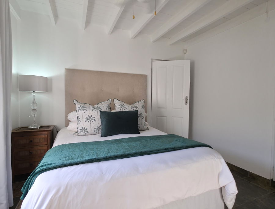 5 Bedroom Property for Sale in Wavecrest Eastern Cape